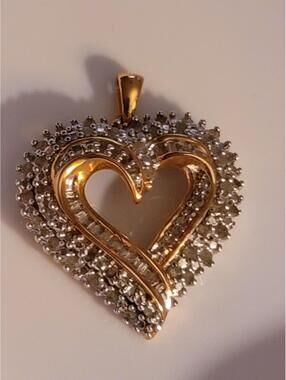 Heart JWBR GOLD Pendant